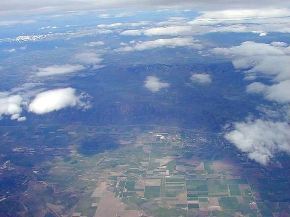 ground, clouds, airplane