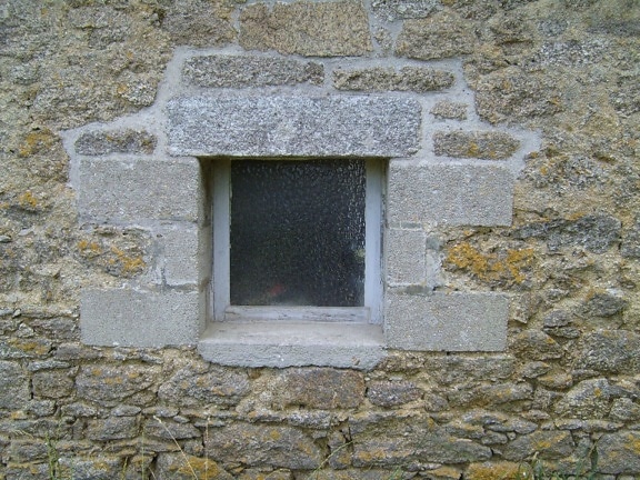granit, zid, prozor