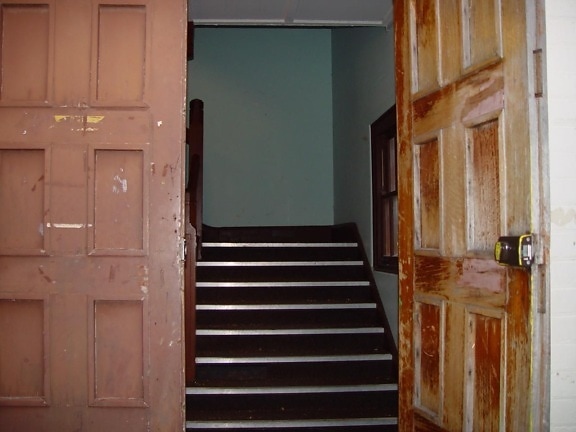 ouvert, porte, escalier