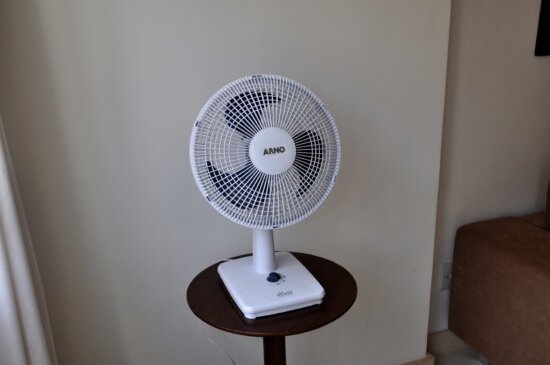 electric, fan, room, small, table