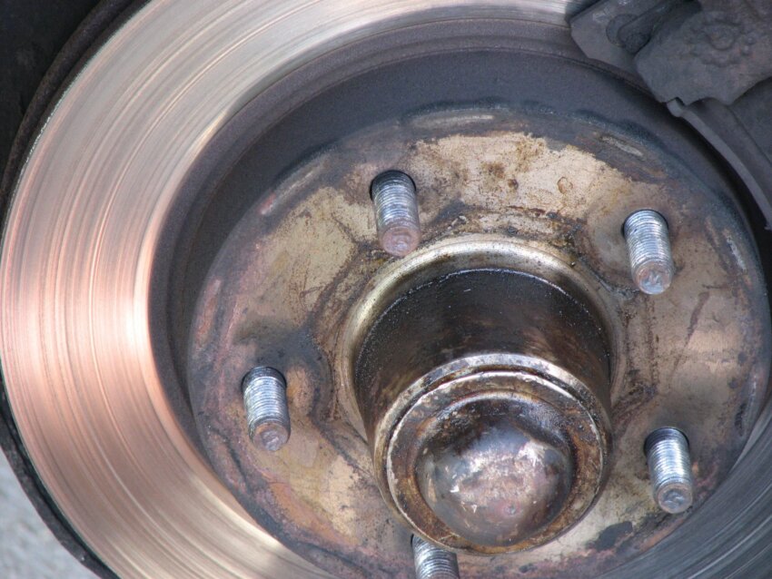 Free picture: partial, vehicle, brake, disc, bolts