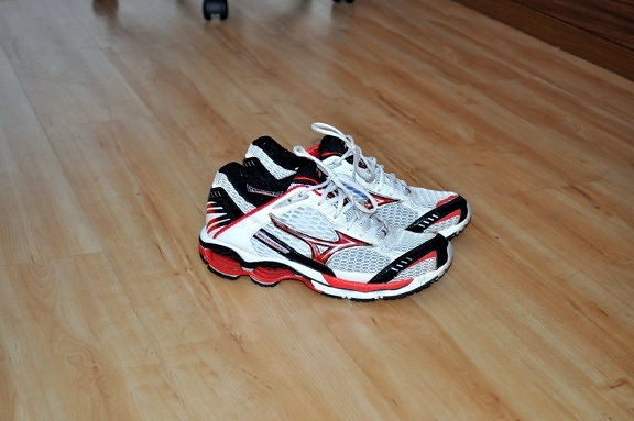 new, modern, running shoes, floor
