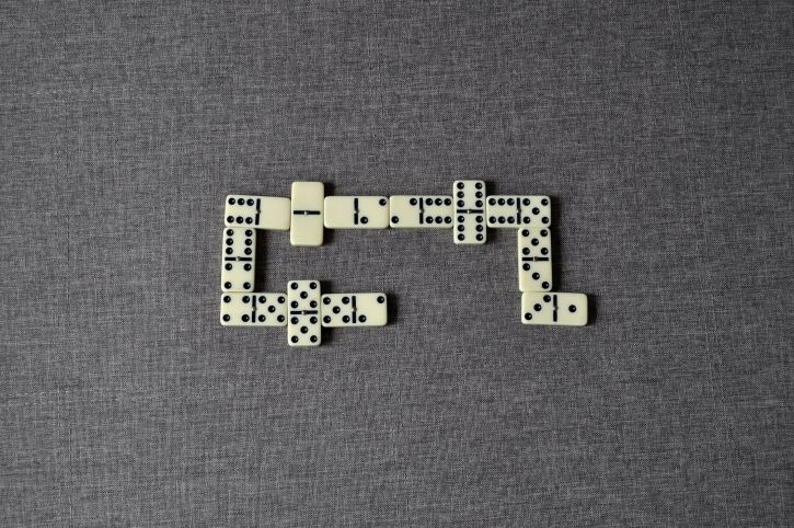 dominoes, table