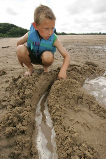chłopiec, play, piasek, plaża