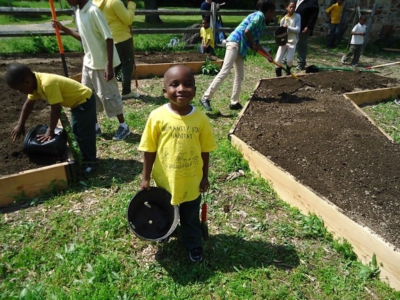 children, volunteers, helping, plant, pollinator, garden