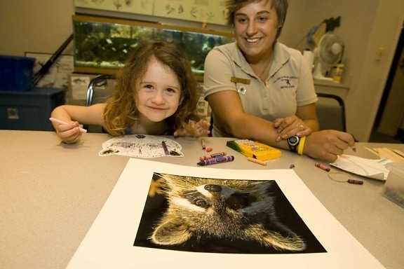 girl, making, raccoon, mask