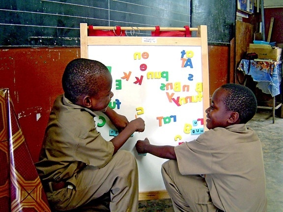 Schule, Kinder, Jamaika, aufgeregt, Lesen