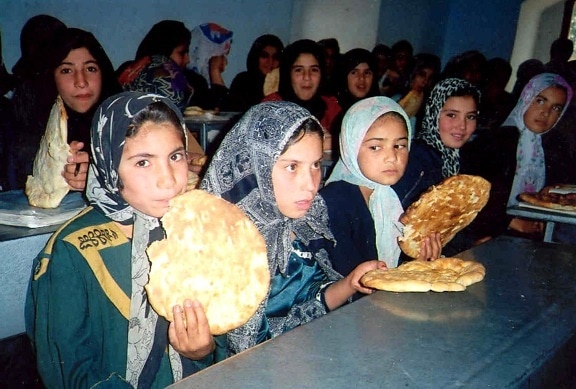 young, Afghanistan, girls, eating
