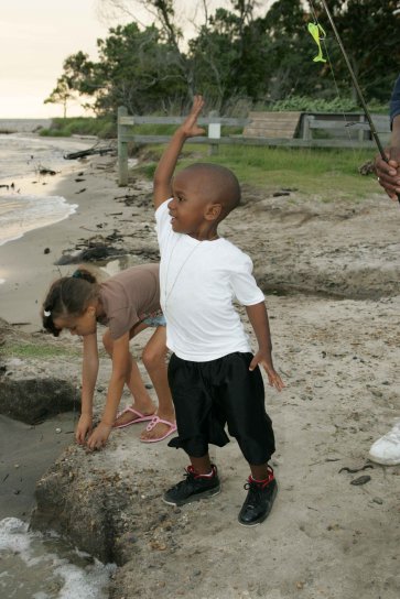 young, Afro American, boy, caucAsian, little, girl, play