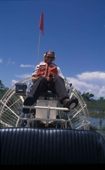 nainen, airboat