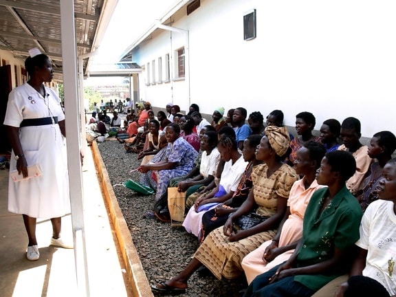moaşă, sănătate, educaţie, gravide, femei, Uganda