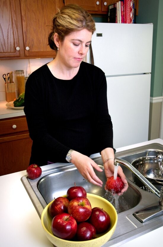pregnant, woman, washing, batch, apples, peeling, eating, one, group