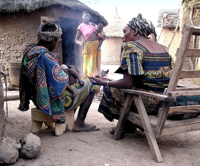 tradičně, oblečené, ženy, děti, Kenedougou, Mali