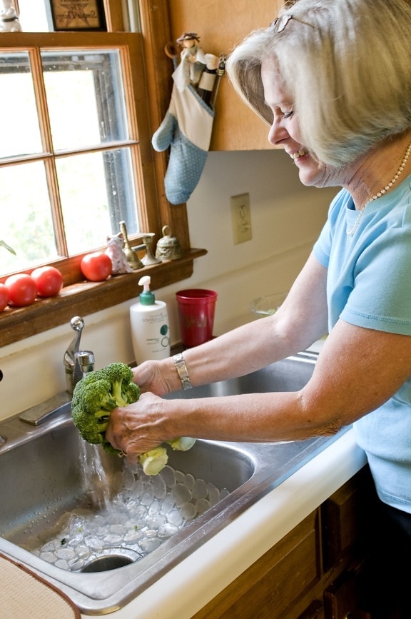 woman, washing, head, broccoli, sink