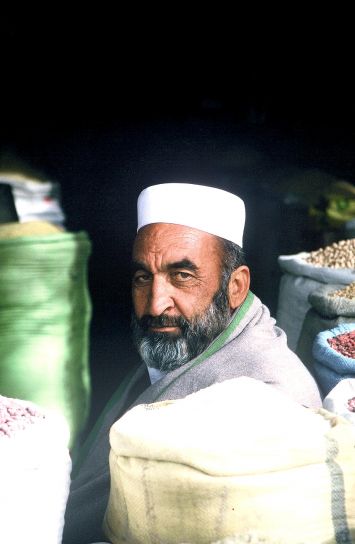 Afghanistan, negoziante, fagioli, farina, le materie prime, mercato