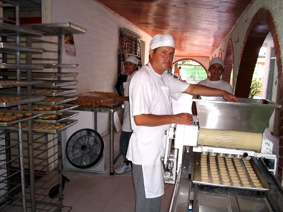 travail, biscuit, usine, Villavicencio, travailleurs, ambitions, développez, plus grandes, les marchés