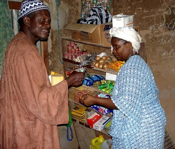 pequeña, tienda, hombre, mujer, Senegal