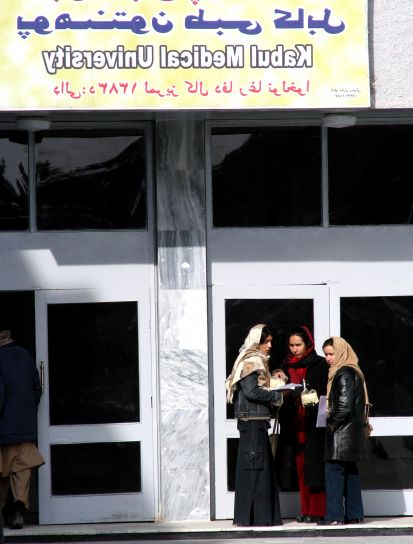 studenten, chat, buiten, Kabul, Universiteit, medische, school