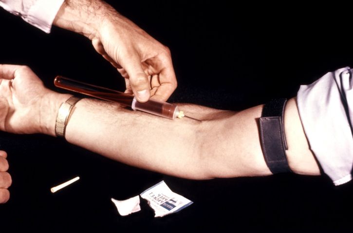 clinician, shown, blood, sample