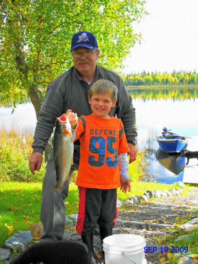 Mladi, Aljaske, deda, dan, ribolov