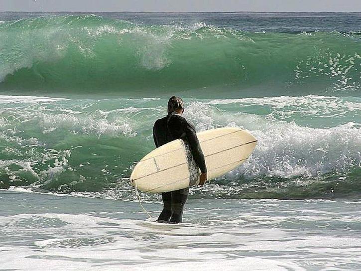 surfere, surfing, havet, bølger, surfebrett