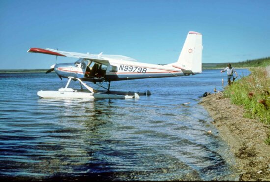 Floatplane, hidroavion, voda