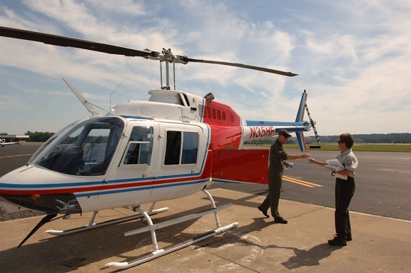 helikoptera, pilota, ruke, zaposlenika, bocama, voda