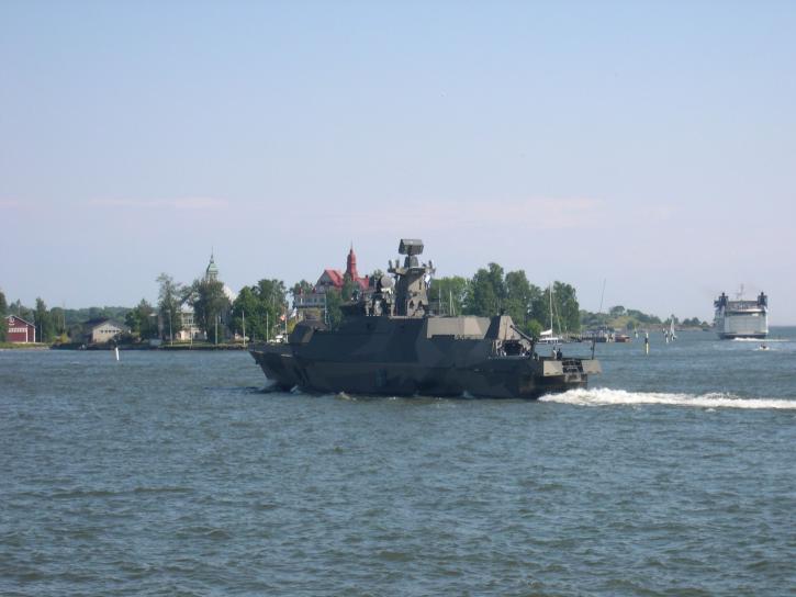 Militaire patrouille, boot, Helsinki