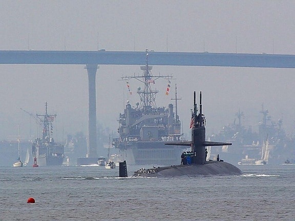 เรือดำน้ำ subs นิวเคลียร์ เรือรบ กองทัพเรือ