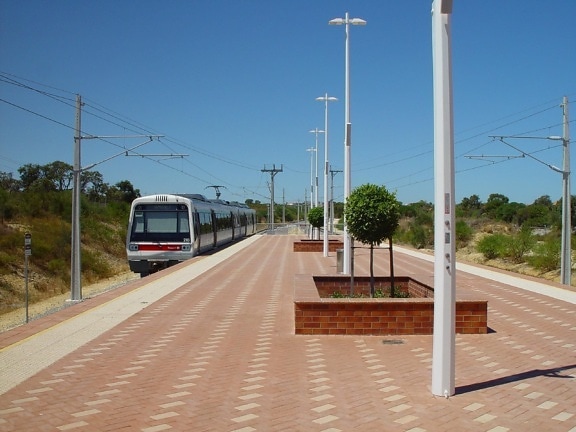 station, platform, older style, westrail, railcars