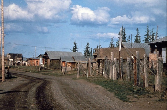 fortet, Yukonvillage, ligger, grenser, Yukon, leiligheter